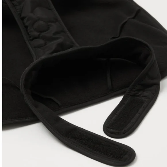 NWT 🔥HOST PICK 🔥 H&M Mickey Mouse Disney Quilted Fleece Lined Dog Jacket Vest - Picture 4 of 9